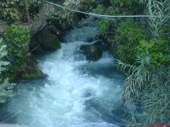 Yi aꞌ kꞌanabtz/ Río Blanco Chiquito